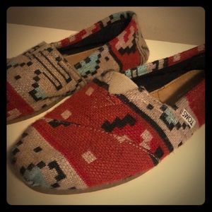 TOMs Wool Printed Classic Fit Flats Size 9.5